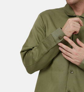 جاكيت قميص بجيوب بغطاء قلاب