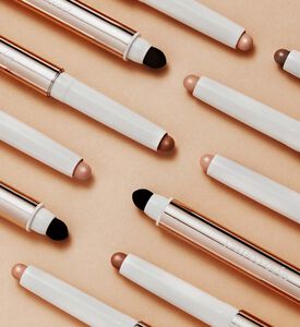 خافي عيوب التمويه المثالي