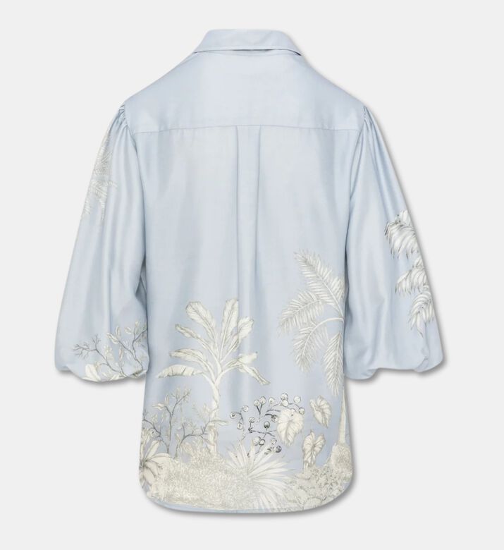 Carter and White Shirt Judith, Packshot View