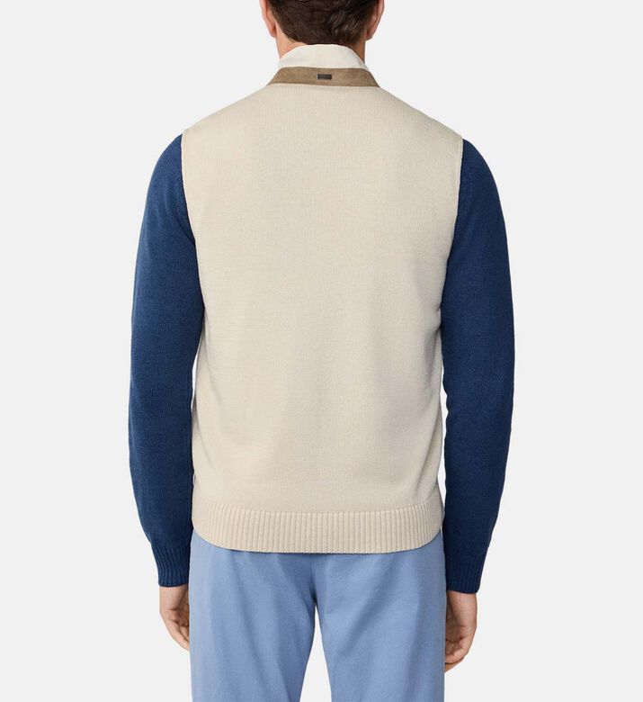 Full-zip Front High-neck Vest