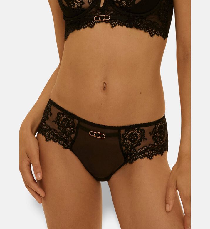 Simone Perele Shorty, Model View