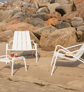 طاولة منخفضة من الألومنيوم من فليول