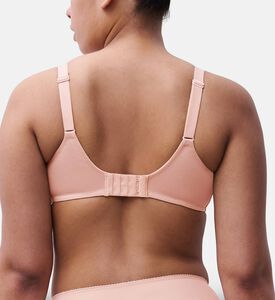 Chantelle Bra, Model View