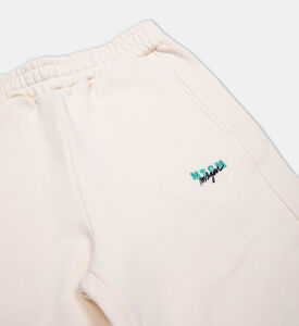 بنطال رياضي واسع