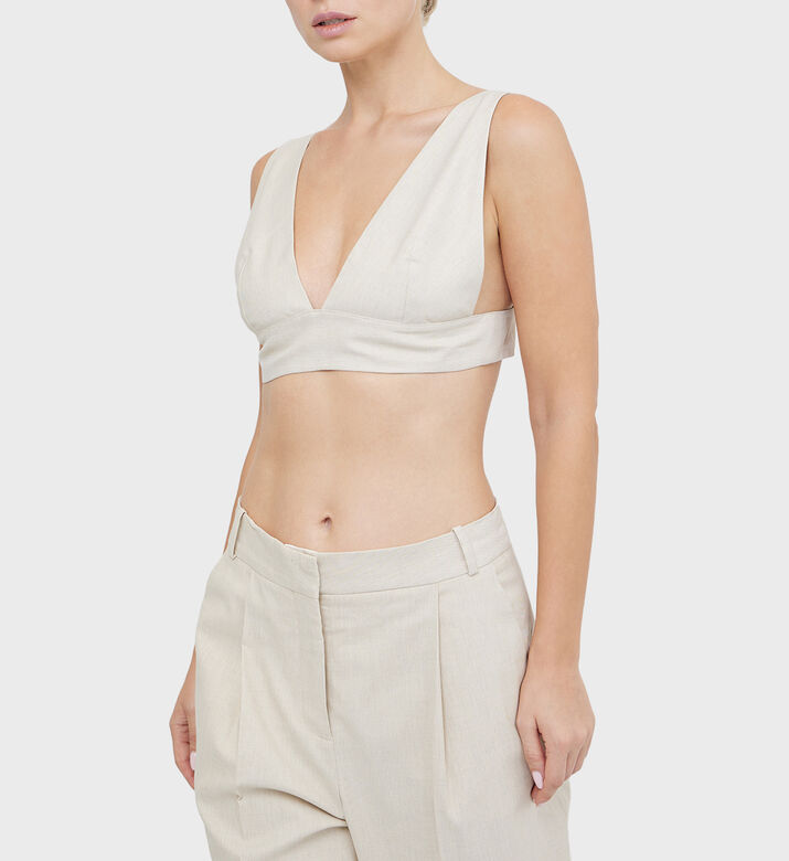 Jaida بلا أكمام اقتصاص الأعلى