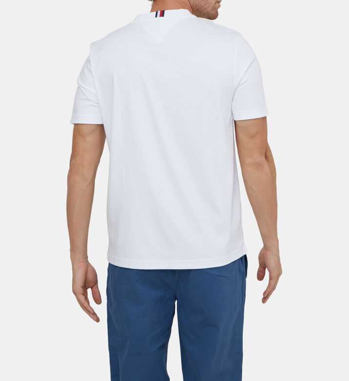 تيشيرت بياقة مستديرة مطرز بلوغو