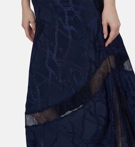 تنورة جايلال دانتيل مزينة بأزهار