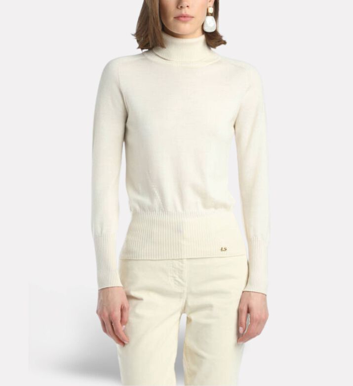 Luisa Spagnoli Pullover, Model View