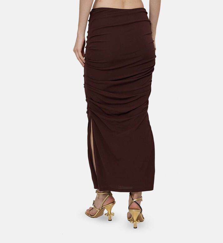 فستان متوسط الطول بدون أكمام بنمط باندو