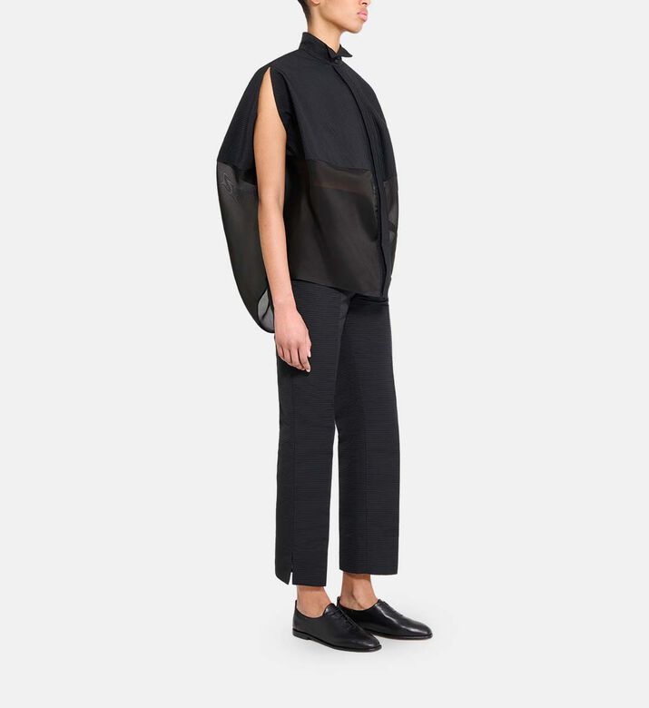 Sleeveless Button-down Shirt