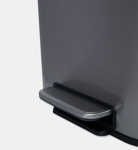Home Deco and More Soft Close Fingerprint Proof Pedal Bin, Silver, 20-l, Packshot View