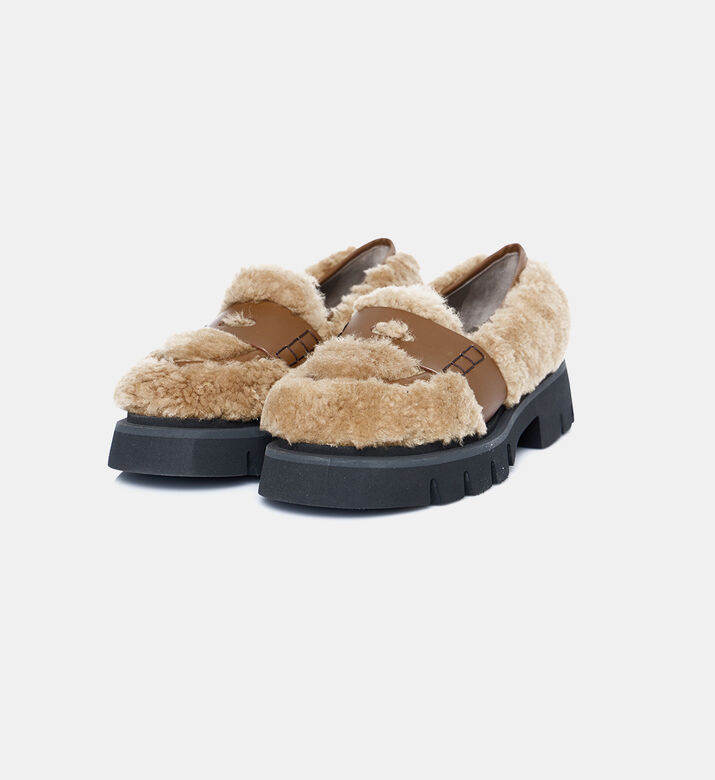 حذاء فرو مخملي برباط