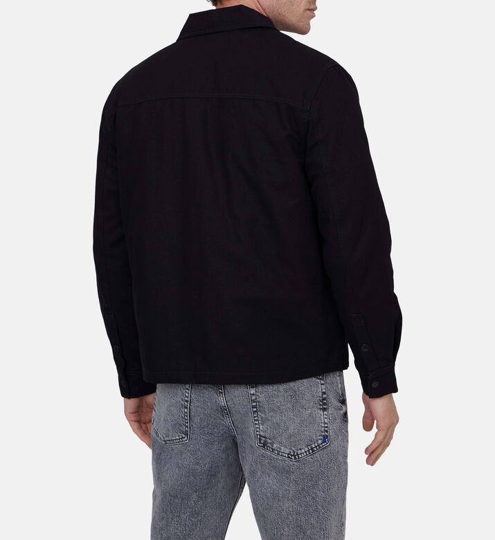 جاكيت بنمط قميص فضفاض كانفاس