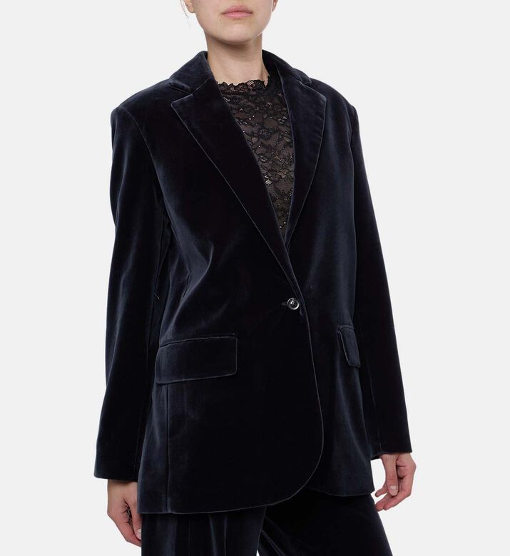 Soeur Vest Sevres, Model View