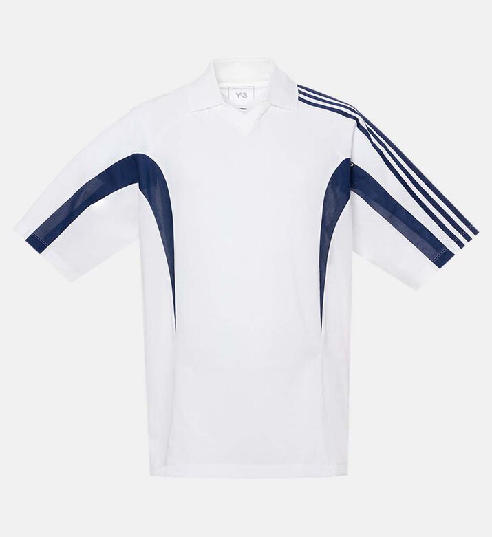 تيشيرت قصير الأكمام بتصميم مخطط