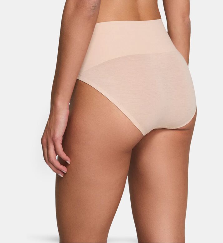 Spanx Brief, Nude, S, Model View