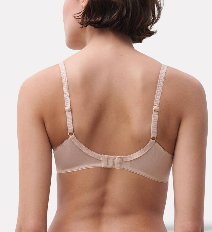 Chantelle Bra Elys, Model View