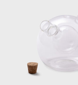 كرة زجاجية من الزيت والخل