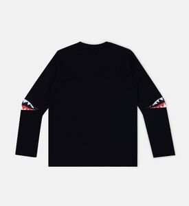 تيشيرت بأكمام طويلة بطبعة قرش مخفي