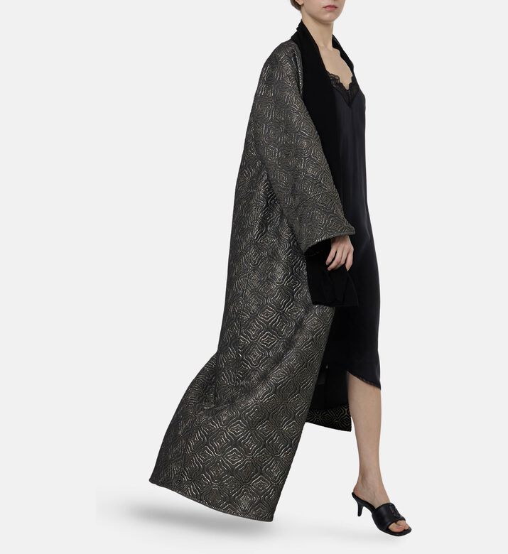 BANOU Abaya Aura, Model View