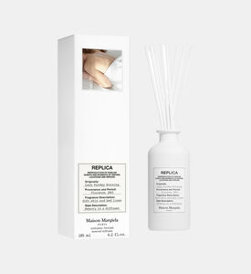 موزع عطر ريبليكا لايزي سانداي مورنينغ 185 مل