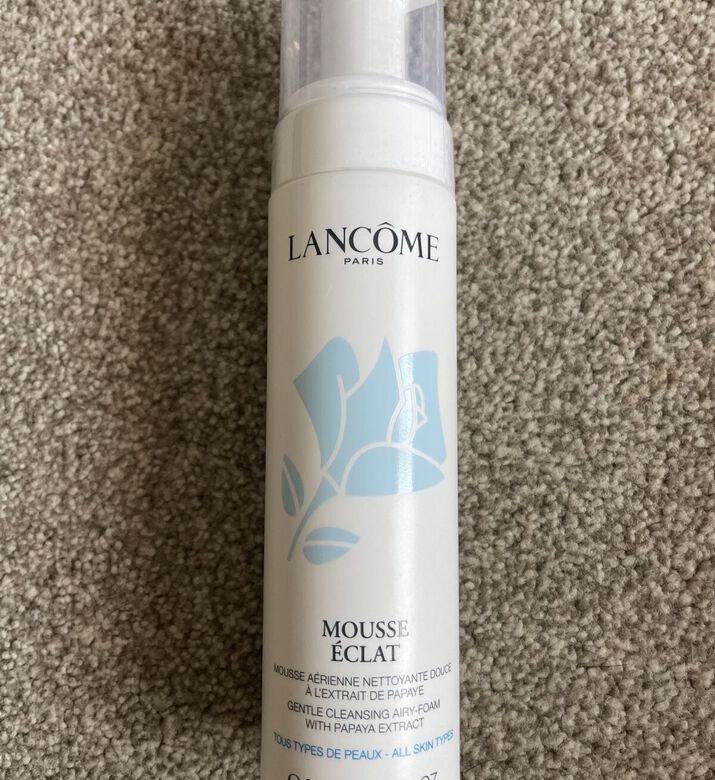 Lancome Exfoliating Foaming Cleanser 200 Ml, Packshot View