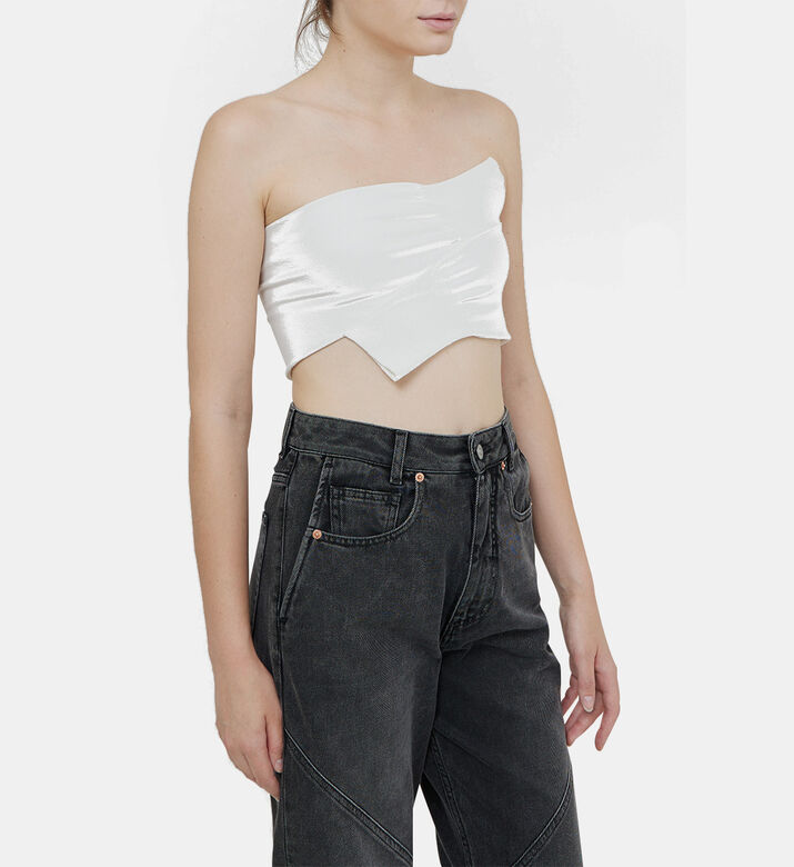 بلوزة قصيرة باندو بأكمام ملفوفة