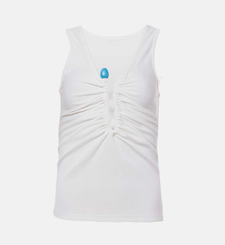 قميص بدون أكمام مع قلادة كريستالية