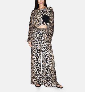 Niluu Pant Wildesse, Model View