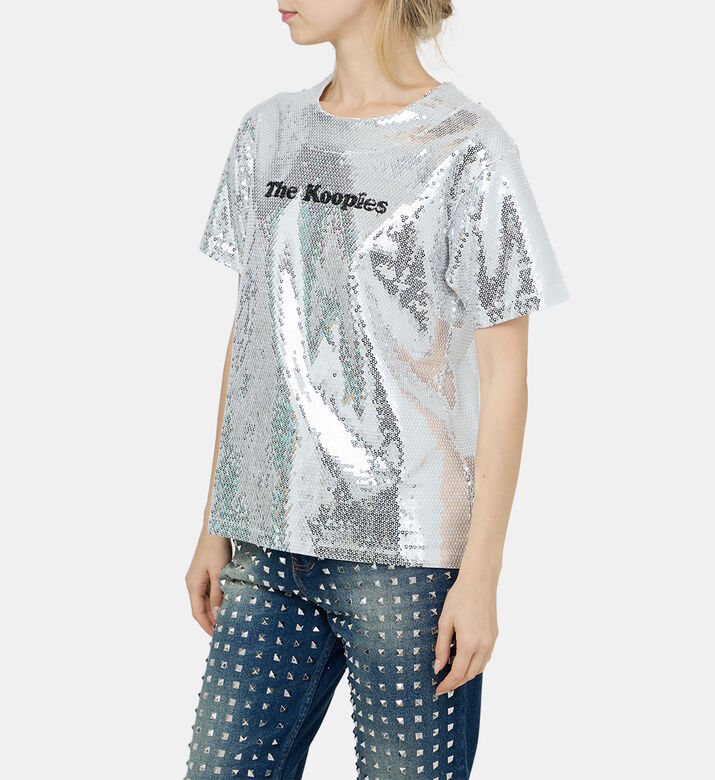 تيشيرت بطبعة شعار مطرز بترتر