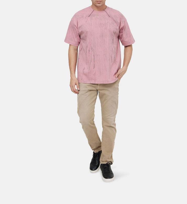 تيشيرت بتصميم شريط لاصق جيرسيه