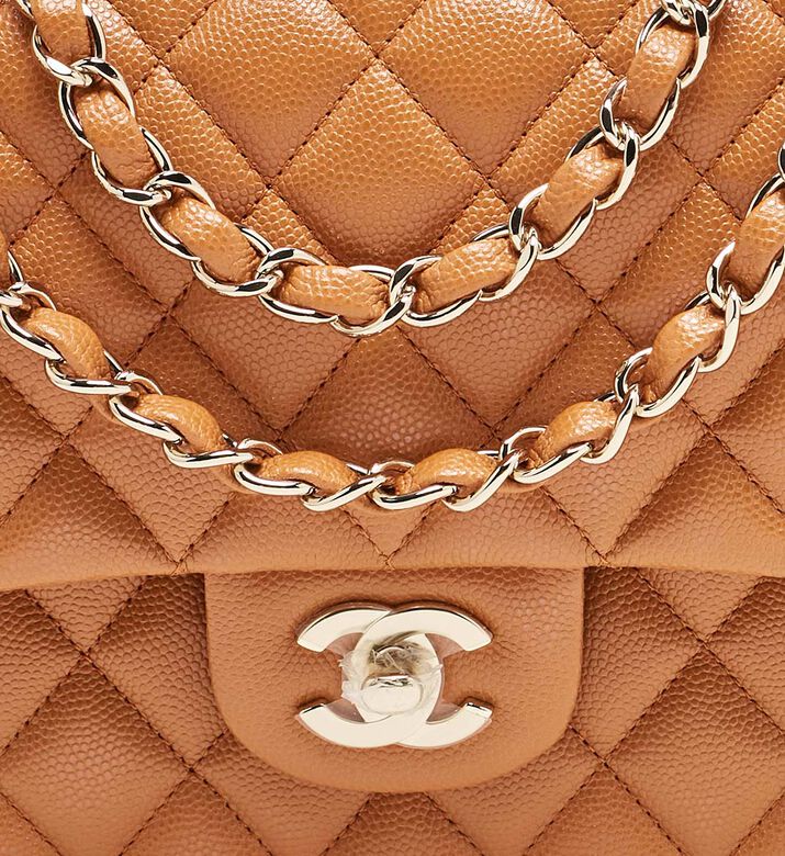 Quilted Leather Double-flap Shoulder Bag Preowned
