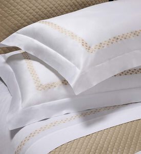 منشفة مطرزة من ليري