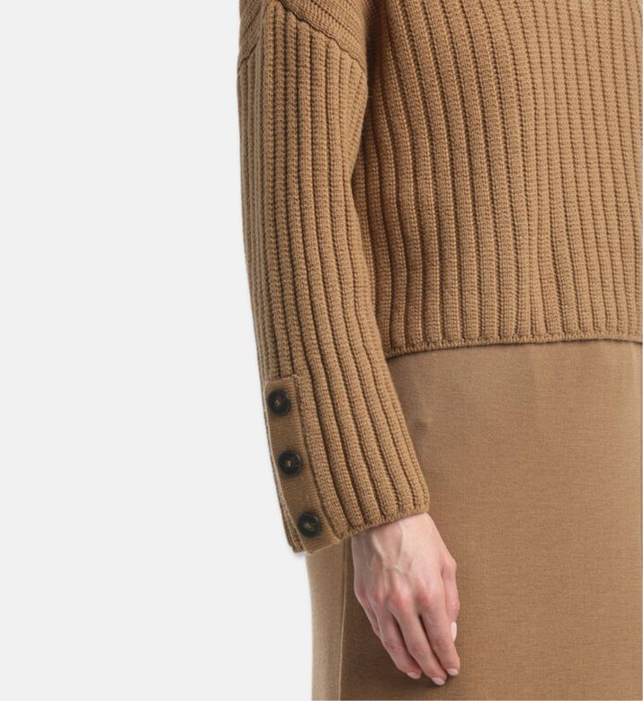 Luisa Spagnoli Pullover, Model View