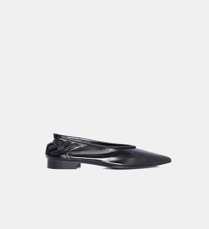 Carre Creased Leather Pumps