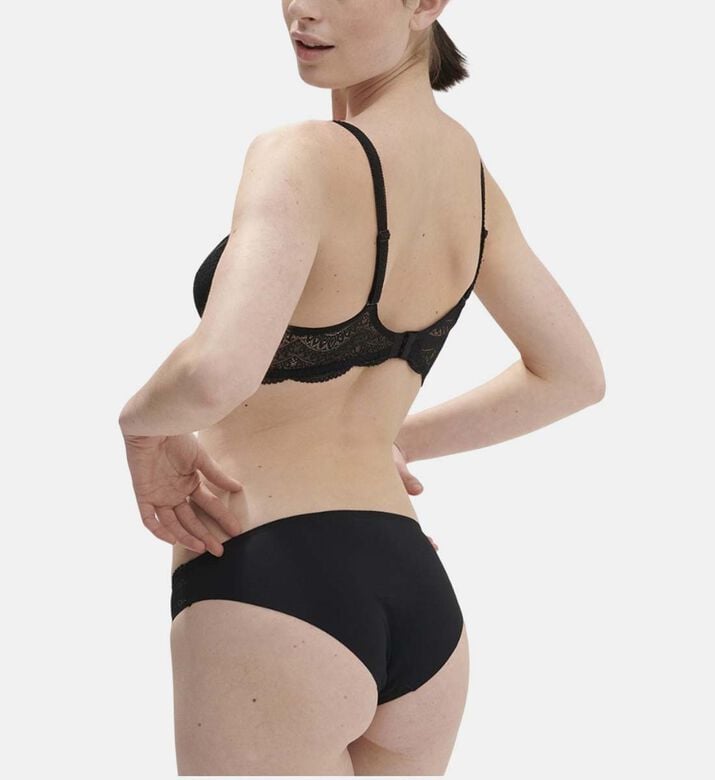 سروال داخلي كارما دانتيل متوسط الارتفاع