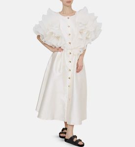 فستان واسع بأكمام مكشكشة