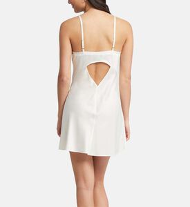 غطاء بأكمام طويلة مزين بريش