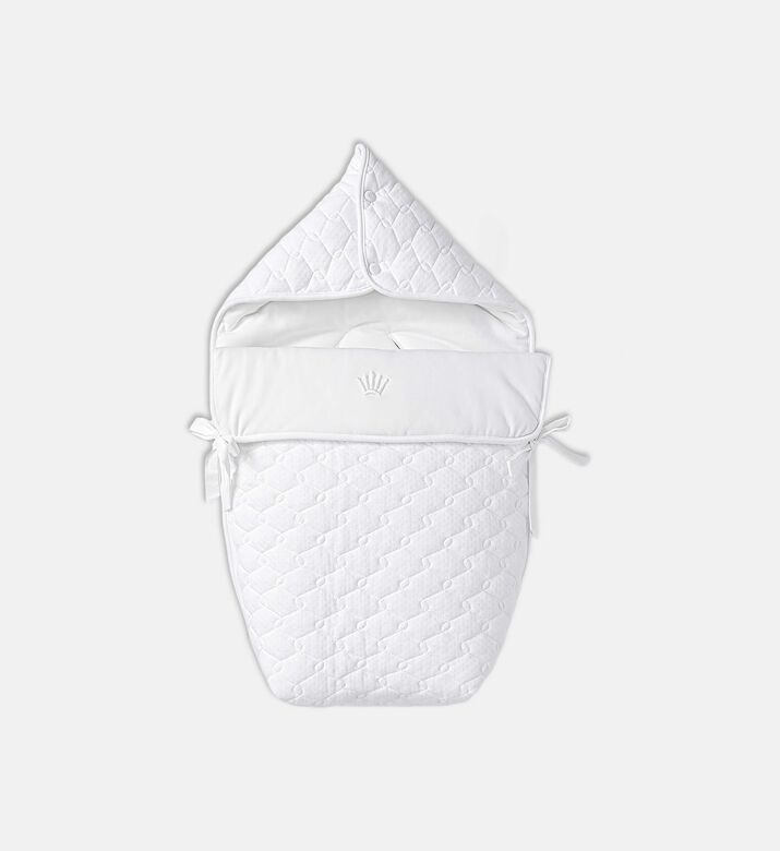 Bows Quilted Baby Nest