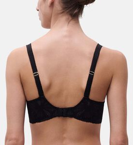 Chantelle Bra, Black, 95, D, Model View