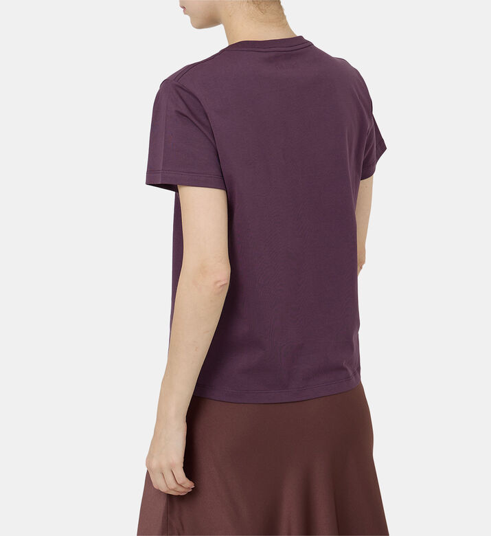 تيشيرت إيوني بتصميم جامعي