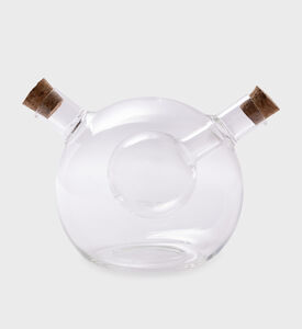 كرة زجاجية من الزيت والخل