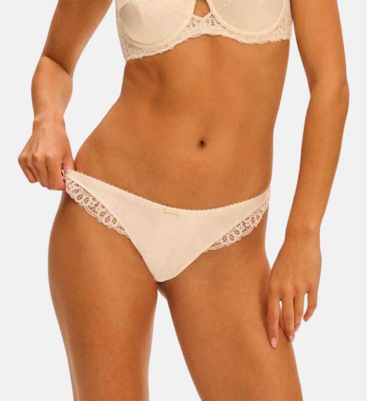 Symphonie Embroidered Thong