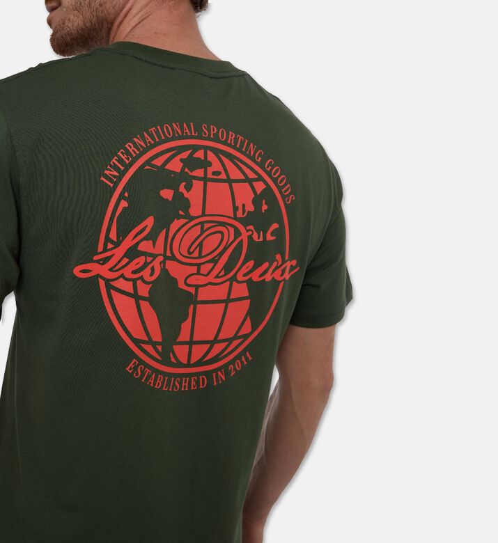Les Deux Ts Ben Globe, Khaki, M, Model View