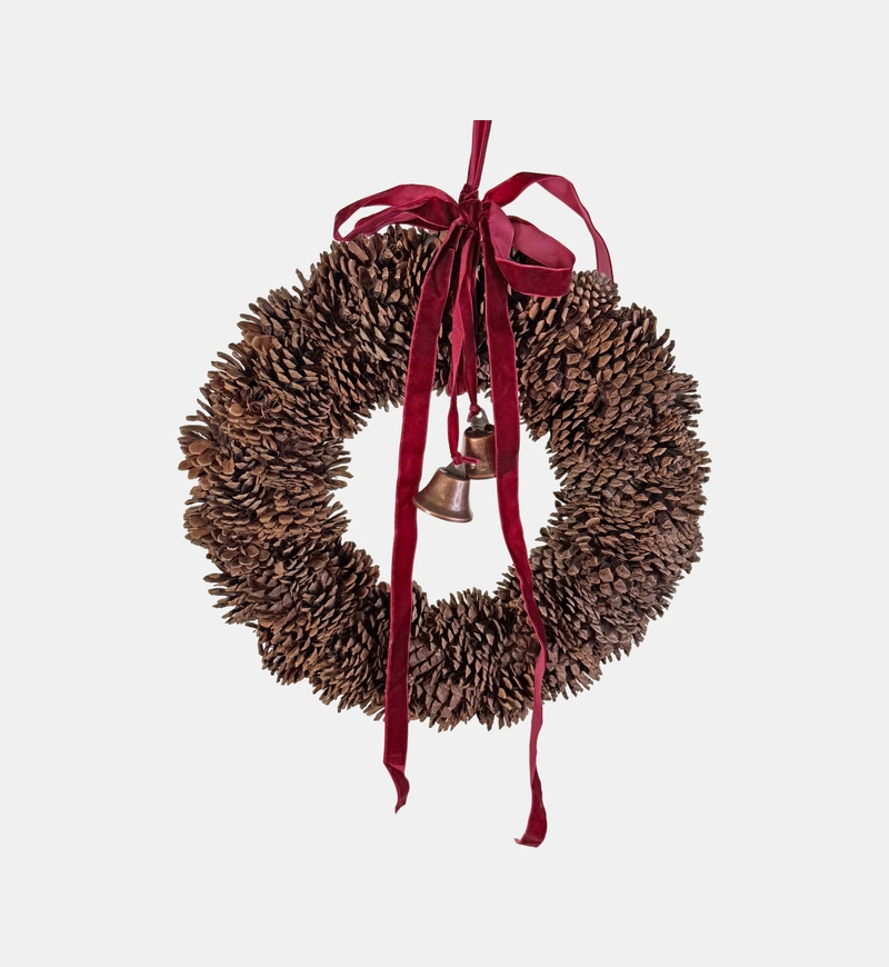 إكليل أجراس وشرائط مخملية