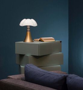 مصباح LED قابل للخفت من Minipipistrello