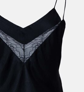 قميص قصير من الدانتيل الساتان من كلاريس