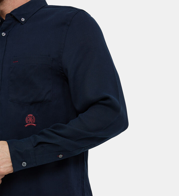 قميص أكسفورد انسيابي بقصة كلاسيكية