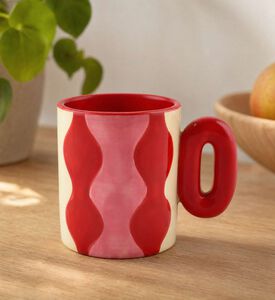 Que Rico Ceramic Geometric Pattern Mug, Model View