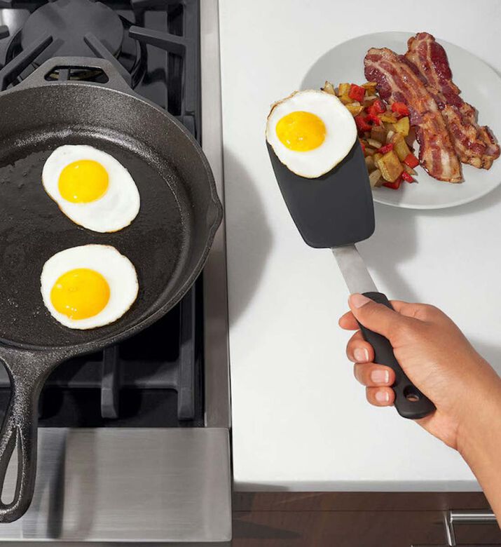 Oxo Silicone Stainless Flexible Turner, Packshot View